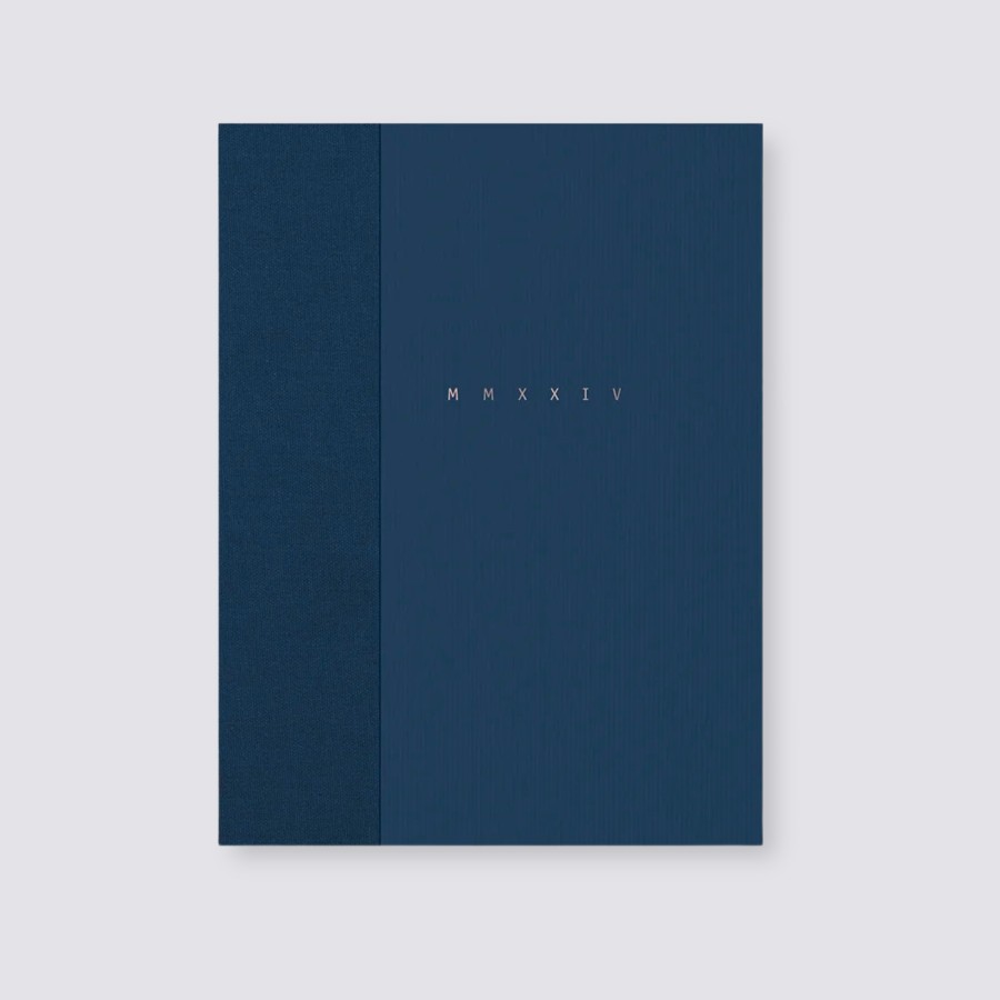 Diaries Papierniczeni Weekly Diaries | 2024 Klasyk Weekly Diary - Navy